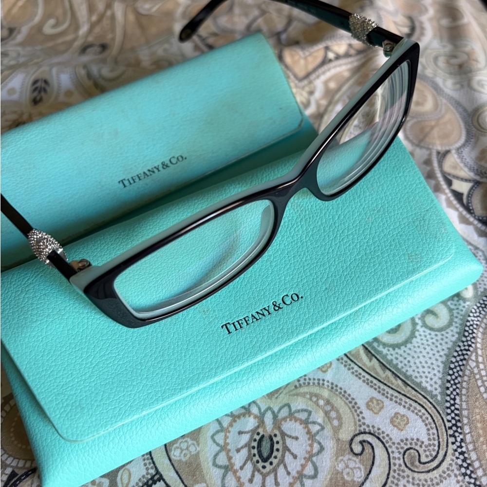 Tiffany’s glasses and case authentic